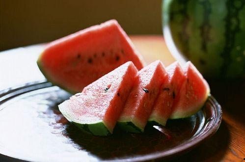 古美中学吃瓜,揭秘校园里的那些事儿