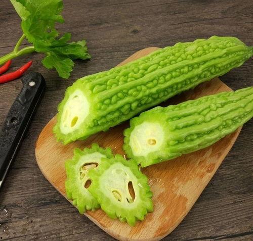 刘大熊在吃瓜,揭秘娱乐圈幕后故事