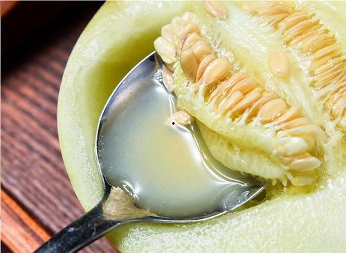 贵妃密瓜怎么吃,尽享夏日清新美味
